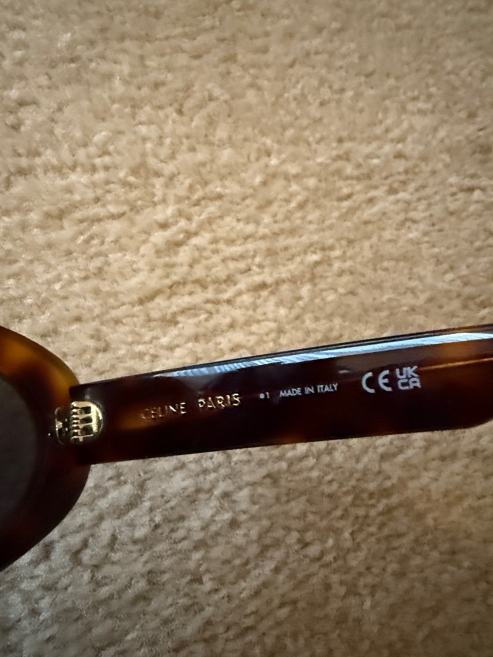 Celine Triomphe CL40194U Oval Sunglasses with Matching Brown Case - Picture 7 of 7